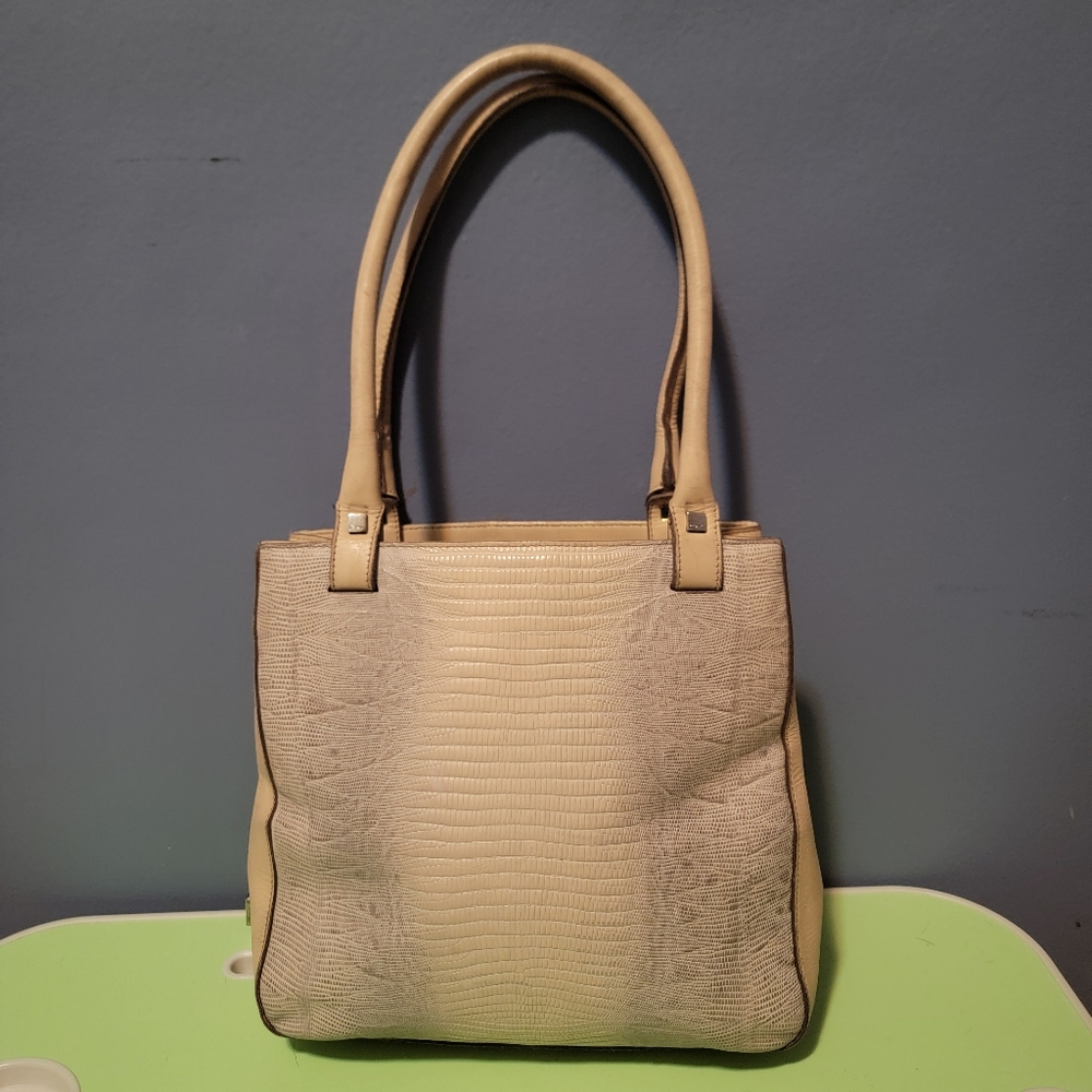 ❗CLOSET LIQUIDATION Salvatore Ferragamo Lizard Embossed Light Beige Bag (w/ COA)